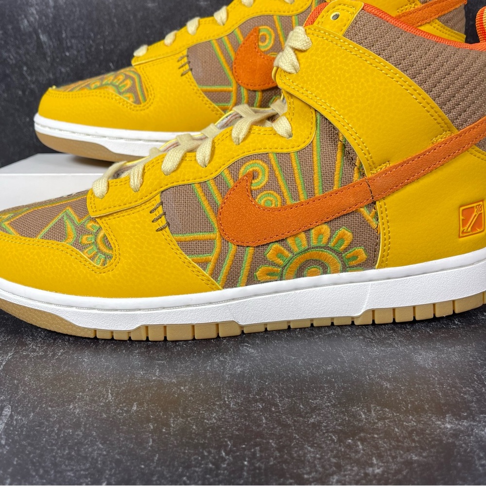 DUNK HIGH PRM SOMOS FAMILIA SHOES SIZE DIA DE MUERTOS GUM SOLE GOLD ORANGE BLACK - Picture 8 of 11